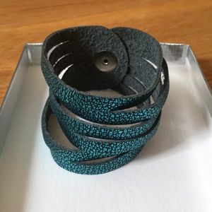 Flourish Leather sliced cuff bracelet // teal